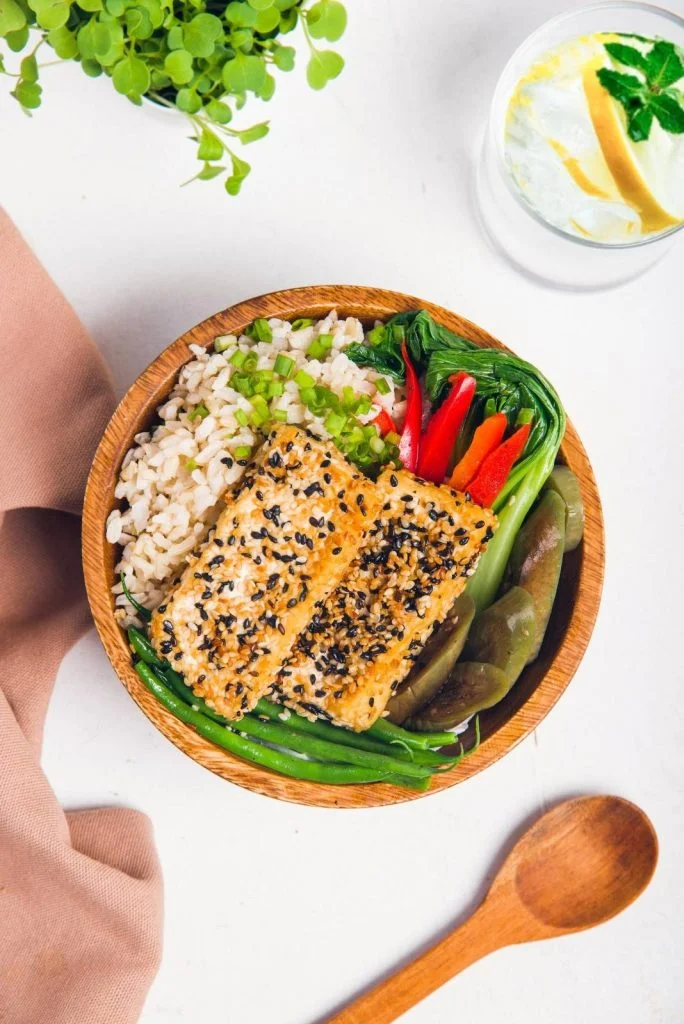What is in Astoria Culinary Expert Services’ (ACES) Healthy Bowls?